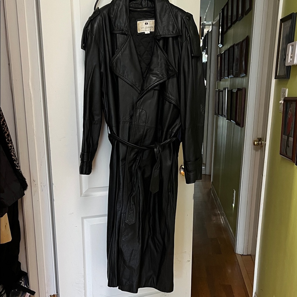 100% real leather Men's Black Trench Coat